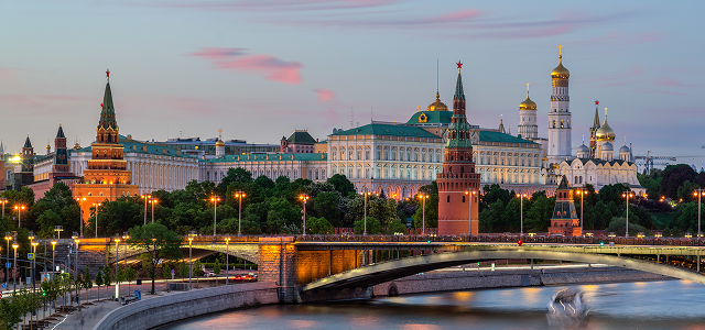 <span style="font-size: 2.8rem; line-height: 3.2rem; font-weight: 500; margin-bottom: 2.4rem;">Москва и Санкт-Петербург</span>